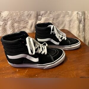 Black Vans size 6 like new